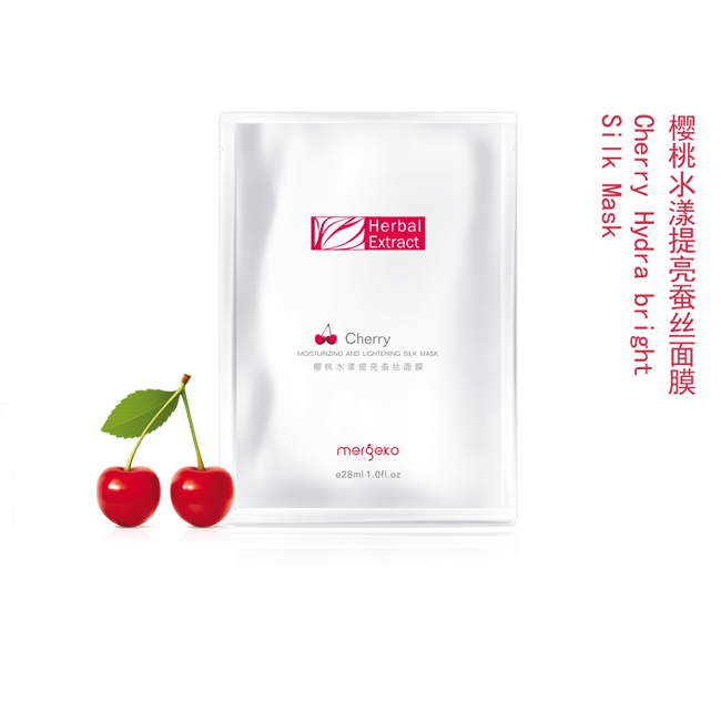 樱桃水漾提亮蚕丝面膜